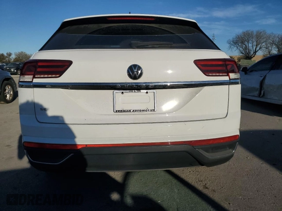 2020 Volkswagen Atlas SE with VIN 1V23C2CA7LC229913, listed as a Copart auction lot 42679504 with 62,480 mi miles and . Bid and sale history available at DreamBid. Image 6.