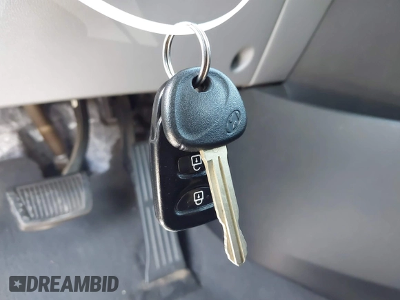 2013 Hyundai Elantra Limited with VIN 5NPDH4AE9DH327145, listed as a IAAI auction lot 42018480 with 206,048 mi miles and . Bid and sale history available at DreamBid. Image 11.
