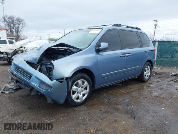 2007 Kia Sedona with VIN KNDMB133076135896, listed as a IAAI auction lot 41913992 with 225,817 mi miles and . Bid and sale history available at carsss.com. Image 18.