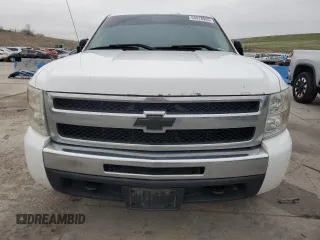 2009 Chevrolet Silverado 1500 LT with VIN 1GCEK29039Z249044, listed as a Copart auction lot 54418955 with 184,534 mi miles and Salvage Title. Bid and sale history available at DreamBid. Image 5.