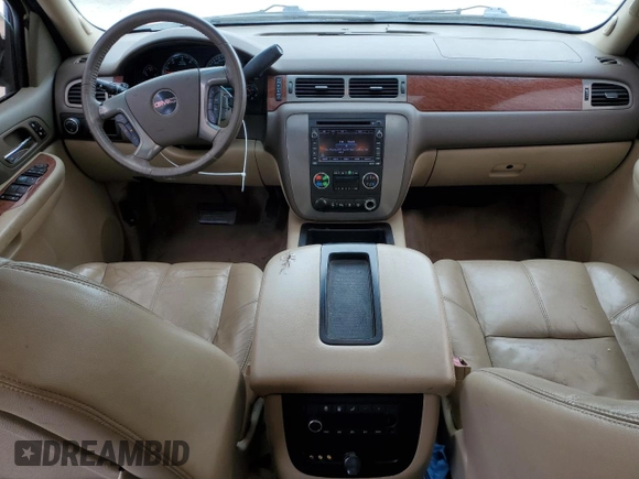 2008 GMC Yukon SLT w/4SB with VIN 1GKFC13J78R213048, listed as a Copart auction lot 88475205 with 186,715 mi miles and Salvage Title. Bid and sale history available at carsss.com. Image 8.