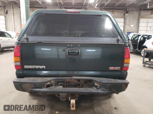 2003 GMC Sierra Denali z VIN 2GTFK69U531392799, wystawiony jako Copart lot #78530804 z przebiegiem 179 365 mil mil oraz Tytuł czysty. Historia ofert i sprzedaży dostępna na DreamBid. Obrazek 6.