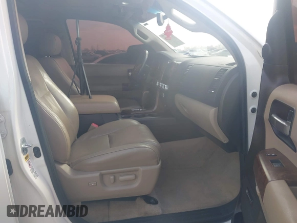 2010 Toyota Sequoia Platinum with VIN 5TDYY5G19AS029924, listed as a IAAI auction lot 41517560 with 166,752 mi miles. Bid and sale history available at carsss.com. Image 5.
