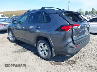 2019 Toyota RAV4 XLE with VIN JTMP1RFV9KD522379, listed as a IAAI auction lot 42002573 with 38,895 mi miles and . Bid and sale history available at DreamBid. Image 3.