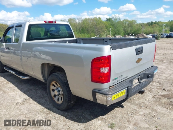 2010 Chevrolet Silverado 1500 with VIN 1GCSCPE03AZ263288, listed as a IAAI auction lot 42201341 with 179,439 mi miles and . Bid and sale history available at DreamBid. Image 3.