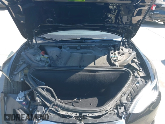 2020 Tesla Model S Long Range with VIN 5YJSA1E27LF397346, listed as a IAAI auction lot 40579015 with 43,779 mi miles and . Bid and sale history available at DreamBid. Image 10.