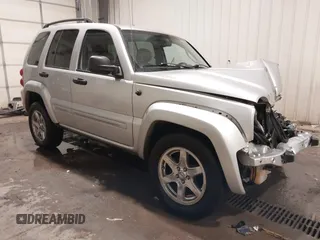 2004 Jeep Liberty Limited with VIN 1J4GL58K24W189935, listed as a IAAI auction lot 41490773 with 115,874 mi miles. Bid and sale history available at carsss.com. Image 1.