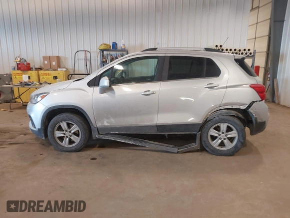 2017 Chevrolet Trax LT with VIN 3GNCJPSB4HL180445, listed as a IAAI auction lot 41420810 with 105,559 mi miles and . Bid and sale history available at carsss.com. Image 14.