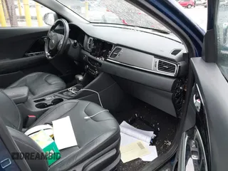 2019 Kia Niro EX with VIN KNDCE3LC7K5351502, listed as a IAAI auction lot 41871233 with 72,457 mi miles. Bid and sale history available at carsss.com. Image 5.