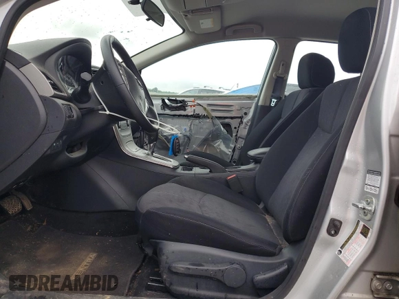 2014 Nissan Sentra SV with VIN 3N1AB7AP6EY273009, listed as a Copart auction lot 59898435 with 35,460 mi miles and Salvage title. Bid and sale history available at DreamBid. Image 7.