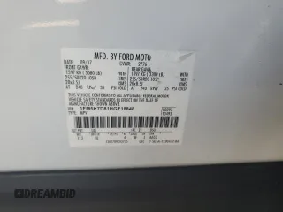 2017 Ford Explorer XLT с VIN 1FM5K7D81HGE18848, выставлен на аукционе Copart как лот 64562165 с пробегом 56 598 миль миль и Списание • Salvage title. История ставок и продаж доступна на DreamBid. Изображение 12.