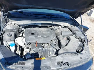 2018 Kia Optima EX with VIN 5XXGU4L38JG187309, listed as a IAAI auction lot 42017183 with 82,426 mi miles and . Bid and sale history available at carsss.com. Image 10.