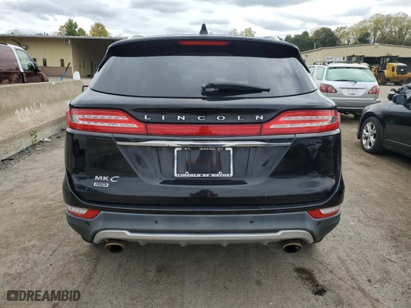 2019 Lincoln MKC Standard with VIN 5LMCJ1D97KUL49833, listed as a Copart auction lot 73582174 with 42,552 mi miles and Salvage Title. Bid and sale history available at carsss.com. Image 6.