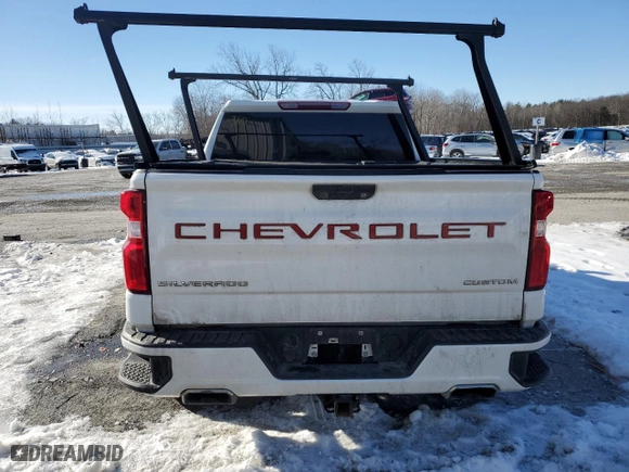 2021 Chevrolet Silverado 1500 Custom with VIN 3GCUYBEF7MG139174, listed as a Copart auction lot 44050065 with 99,372 mi miles and Salvage Title. Bid and sale history available at carsss.com. Image 6.