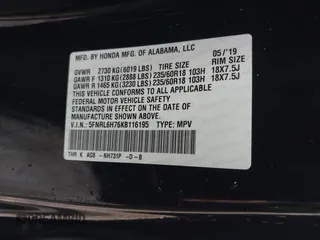 2019 Honda Odyssey EX-L with VIN 5FNRL6H76KB116195, listed as a IAAI auction lot 41078250 with 106,922 mi miles. Bid and sale history available at carsss.com. Image 9.