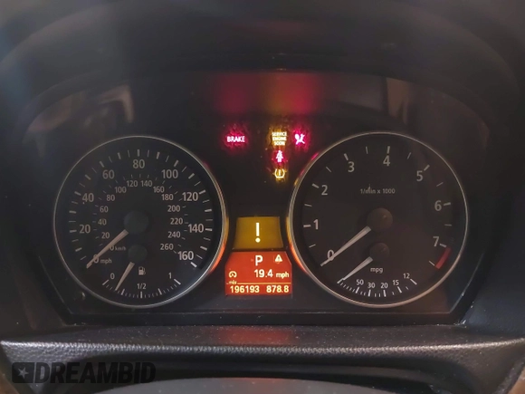 2006 BMW 3 Series 325xi with VIN WBAVT13506KW23509, listed as a IAAI auction lot 41621786 with 196,193 mi miles and . Bid and sale history available at DreamBid. Image 7.