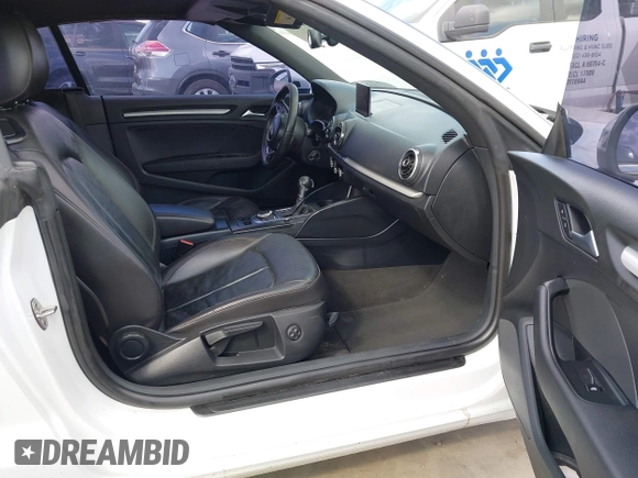 2015 Audi A3 1.8T Premium with VIN WAU6CLFF8F1121096, listed as a IAAI auction lot 42038667 with 178,994 mi miles. Bid and sale history available at carsss.com. Image 5.