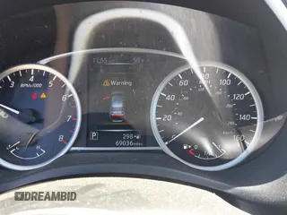2018 Nissan Sentra S with VIN 3N1AB7AP5JY260598, listed as a IAAI auction lot 42033362 with 69,222 mi miles and . Bid and sale history available at DreamBid. Image 7.