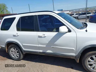2005 Honda CR-V EX SE with VIN JHLRD78945C003063, listed as a IAAI auction lot 42097024 with 190,263 mi miles. Bid and sale history available at carsss.com. Image 6.