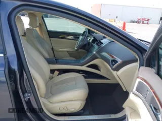 2014 Lincoln MKZ with VIN 3LN6L2GK7ER819756, listed as a IAAI auction lot 42242399 with 140,483 mi miles and . Bid and sale history available at DreamBid. Image 5.
