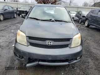 2006 Scion xA z VIN JTKKT604265000849, wystawiony jako Copart lot #79674033 z przebiegiem 281 838 mil mil oraz Szkody całkowita. Historia ofert i sprzedaży dostępna na DreamBid. Obrazek 5.