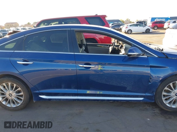 2015 Hyundai Sonata 2.4L Sport with VIN 5NPE34AF5FH011725, listed as a IAAI auction lot 40838027 with 122,472 mi miles. Bid and sale history available at carsss.com. Image 13.