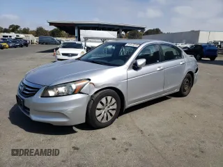 2011 Honda Accord LX z VIN 1HGCP2F37BA110144, wystawiony jako Copart lot #61012015 z przebiegiem 106 116 mil mil oraz Czysty tytuł • Clean title. Historia ofert i sprzedaży dostępna na DreamBid. Obrazek 1.