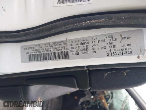 2018 Jeep Grand Cherokee Laredo E with VIN 1C4RJEAG4JC153297, listed as a IAAI auction lot 41364545 with Not provided miles and . Bid and sale history available at DreamBid. Image 9.