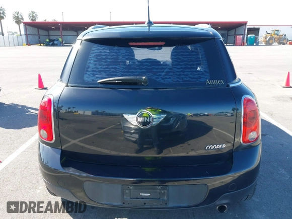2013 MINI Countryman z VIN WMWZB3C52DWM07621, wystawiony jako IAAI lot #42085389 z przebiegiem 153 714 mil mil oraz . Historia ofert i sprzedaży dostępna na DreamBid. Obrazek 16.