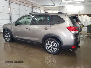 2021 Subaru Forester Premium with VIN JF2SKAFC0MH426404, listed as a Copart auction lot 63286055 with 86,993 mi miles and Salvage title. Bid and sale history available at DreamBid. Image 2.