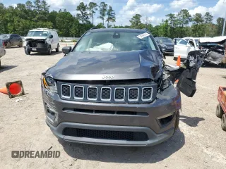 2019 Jeep Compass Latitude with VIN 3C4NJCBB7KT699300, listed as a Copart auction lot 54940155 with 64,843 mi miles and Salvage title. Bid and sale history available at DreamBid. Image 5.