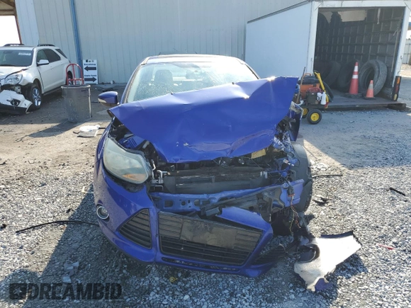 2014 Ford Focus Titanium with VIN 1FADP3J29EL404862, listed as a Copart auction lot 50930435 with 82,728 mi miles and Salvage Title. Bid and sale history available at carsss.com. Image 5.