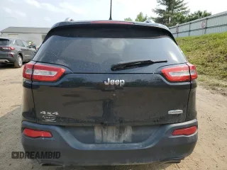 2016 Jeep Cherokee Latitude с VIN 1C4PJMCS1GW111194, выставлен на аукционе Copart как лот 59280535 с пробегом 113 230 миль миль и На запчасти • Non repairable. История ставок и продаж доступна на DreamBid. Изображение 6.