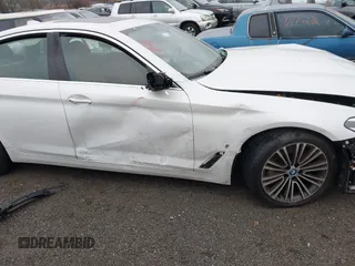 2018 BMW 5 Series 530e xDrive with VIN WBAJB1C50JG624043, listed as a IAAI auction lot 41814687 with 41,301 mi miles and . Bid and sale history available at DreamBid. Image 17.