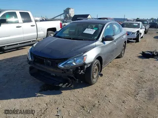 2017 Nissan Sentra SV with VIN 3N1AB7AP8HL714642, listed as a IAAI auction lot 40630182 with 70,681 mi miles. Bid and sale history available at carsss.com. Image 2.