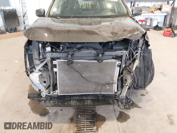 2019 Toyota RAV4 XLE with VIN 2T3P1RFV8KW057323, listed as a IAAI auction lot 42510231 with 59,003 mi miles and . Bid and sale history available at DreamBid. Image 6.