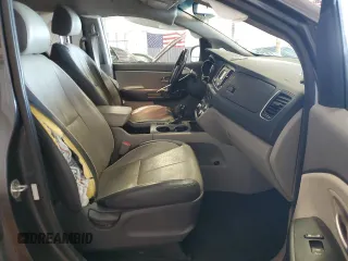 2016 Kia Sedona LX with VIN KNDMB5C17G6215489, listed as a Copart auction lot 71774924 with 86,472 mi miles and Salvage Title. Bid and sale history available at carsss.com. Image 7.