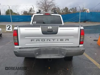 2004 Nissan Frontier XE z VIN 1N6ED29X04C423328, wystawiony jako IAAI lot #41514717 z przebiegiem 297 128 mil mil oraz . Historia ofert i sprzedaży dostępna na DreamBid. Obrazek 17.