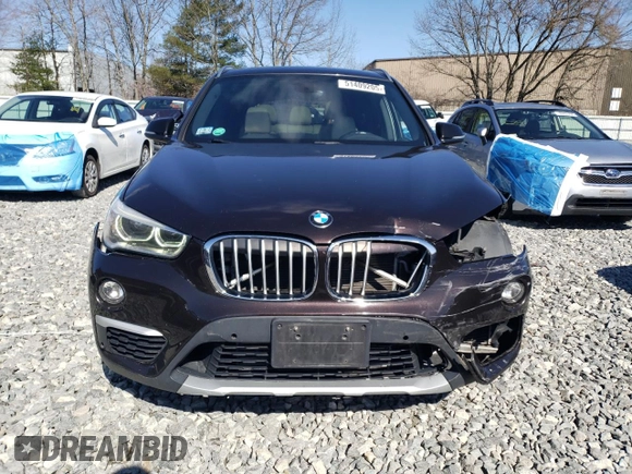 2016 BMW X1 xDrive28i z VIN WBXHT3C3XGP888701, wystawiony jako Copart lot #51409205 z przebiegiem 94 713 mil mil oraz Szkoda całkowita • Salvage title. Historia ofert i sprzedaży dostępna na DreamBid. Obrazek 5.