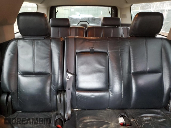 2011 Chevrolet Suburban LS with VIN 1GNSCHE07BR140737, listed as a Copart auction lot 49930345 with 225,239 mi miles and Salvage Title. Bid and sale history available at carsss.com. Image 10.