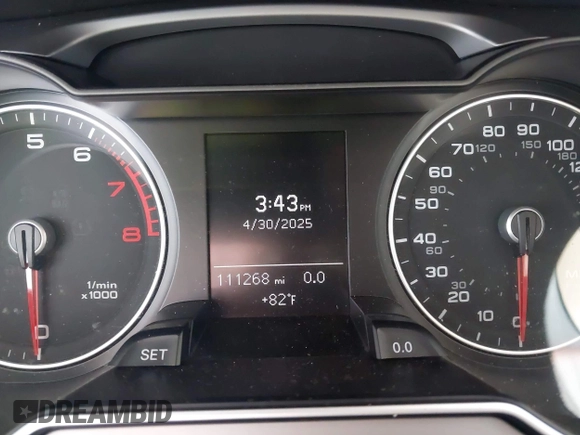 2015 Audi A4 Premium Plus with VIN WAUFFAFL9FN018103, listed as a IAAI auction lot 42168517 with 111,268 mi miles. Bid and sale history available at carsss.com. Image 7.