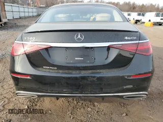 2024 Mercedes-Benz S 580 z VIN W1K6G7GB8RA270094, wystawiony jako Copart lot #78233864 z przebiegiem 3 565 mil mil oraz Szkoda całkowita • Salvage title. Historia ofert i sprzedaży dostępna na DreamBid. Obrazek 6.