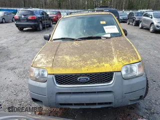 2002 Ford Escape XLT Choice with VIN 1FMYU04172KD51243, listed as a IAAI auction lot 41542965 with Not Provided miles. Bid and sale history available at carsss.com. Image 6.