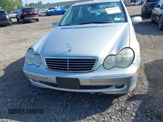 2003 Mercedes-Benz C 230 Kompressor with VIN WDBRF40J23F403676, listed as a IAAI auction lot 40175339 with 16,845 mi miles and . Bid and sale history available at DreamBid. Image 12.