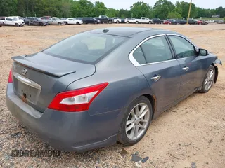 2010 Nissan Maxima 3.5 SV with VIN 1N4AA5AP0AC806842, listed as a IAAI auction lot 42220428 with 129,530 mi miles. Bid and sale history available at carsss.com. Image 4.