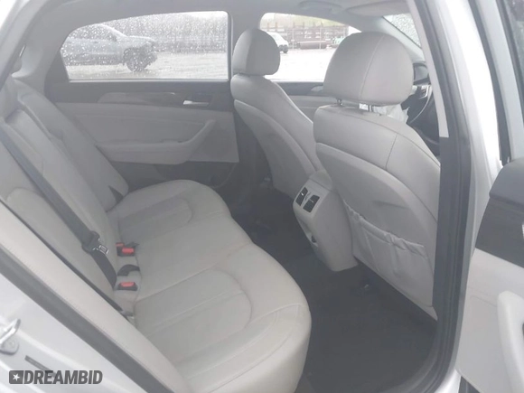 2019 Hyundai Sonata Sport with VIN 5NPE34AF0KH729533, listed as a IAAI auction lot 41903710 with 46,352 mi miles. Bid and sale history available at carsss.com. Image 8.