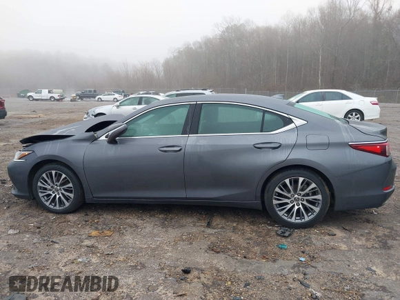 2020 Lexus ES with VIN 58ADZ1B10LU056394, listed as a IAAI auction lot 41172277 with 104,688 mi miles. Bid and sale history available at carsss.com. Image 14.