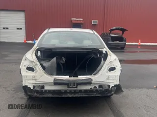 2015 Mercedes-Benz C 300 Luxury с VIN 55SWF4KB0FU063185, выставлен на аукционе Copart как лот 67022065 с пробегом Не указан миль и Чистый • Clean title. История ставок и продаж доступна на DreamBid. Изображение 13.
