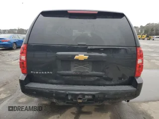 2014 Chevrolet Suburban LT with VIN 1GNSCJE05ER138819, listed as a Copart auction lot 43324175 with 218,114 mi miles and Salvage Title. Bid and sale history available at carsss.com. Image 6.