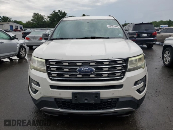 2017 Ford Explorer XLT with VIN 1FM5K8DH8HGC59185, listed as a Copart auction lot 62976445 with 139,304 mi miles and Salvage title. Bid and sale history available at DreamBid. Image 5.